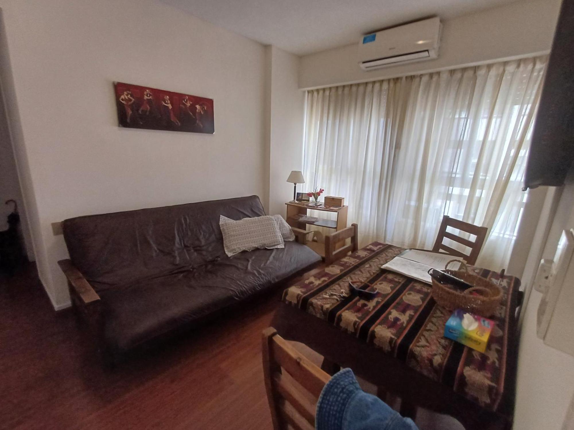 Apartamento Avenida De Mayo 1316 Буэнос-Айрес Экстерьер фото